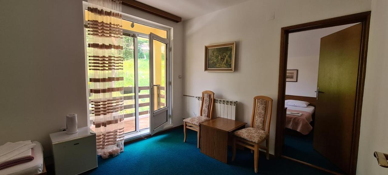 Guest House Tiha Noc Žabljak Buitenkant foto