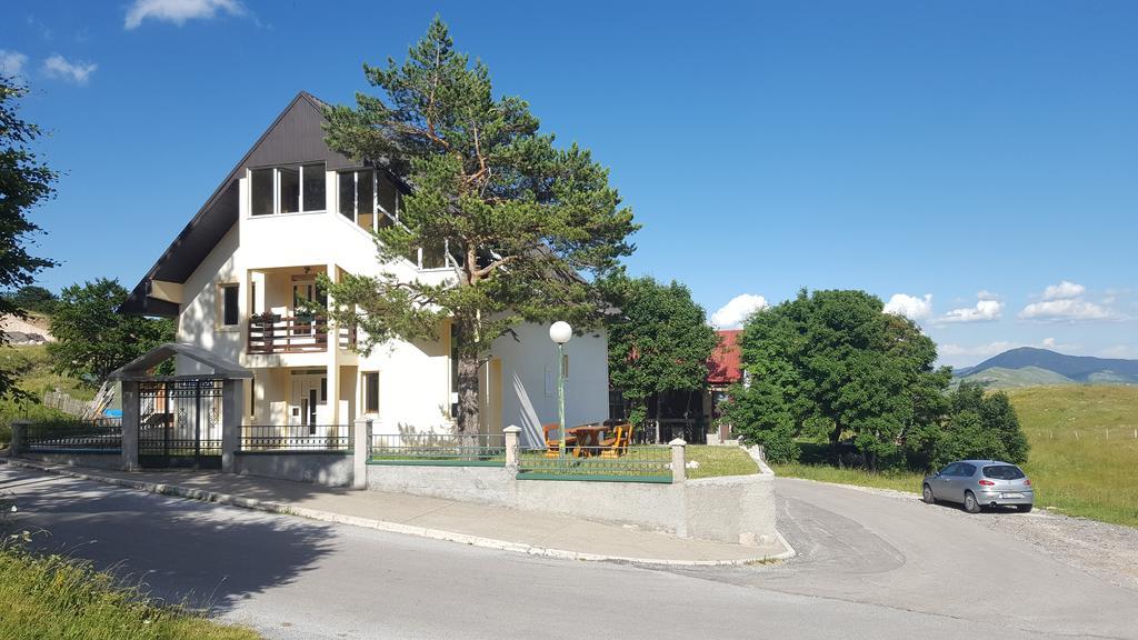 Guest House Tiha Noc Žabljak Buitenkant foto