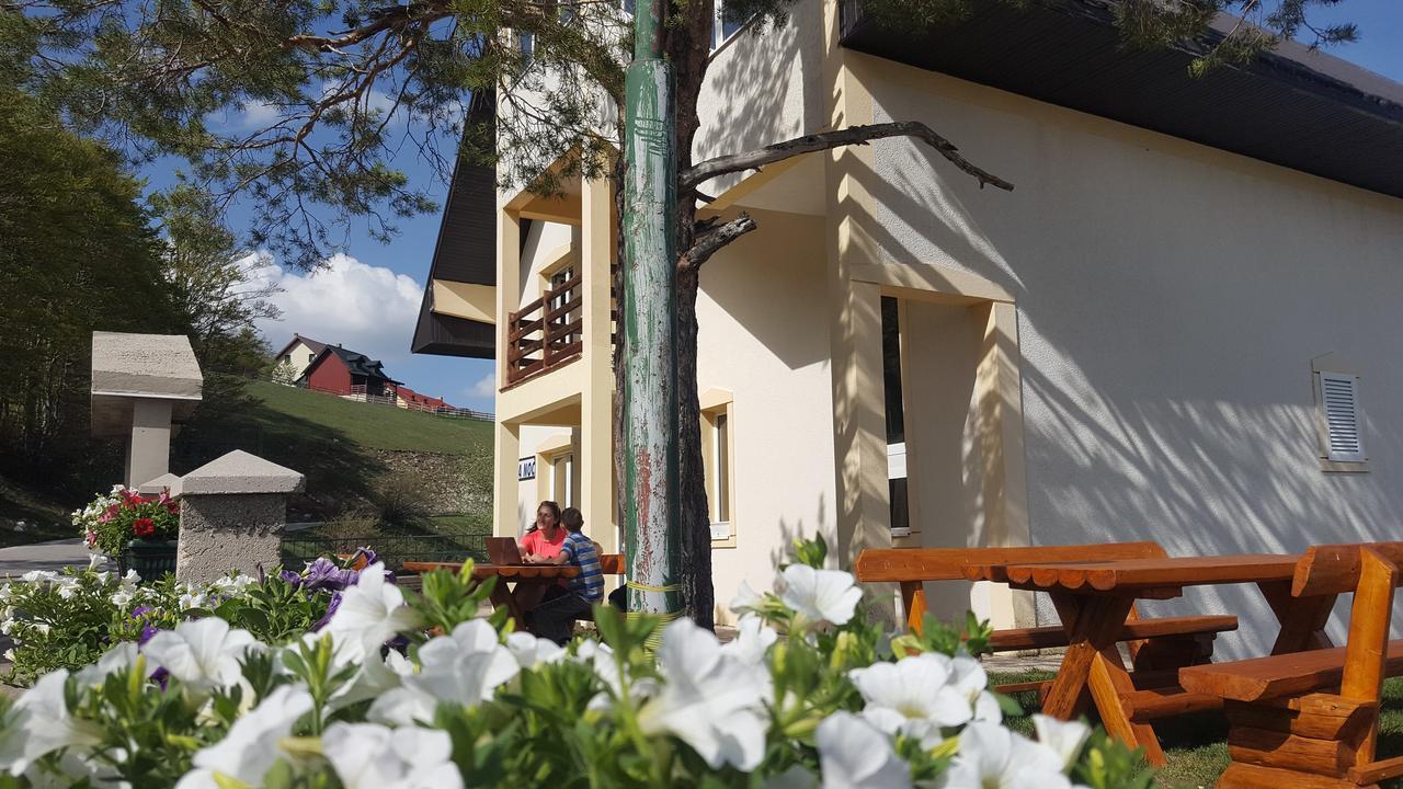 Guest House Tiha Noc Žabljak Buitenkant foto