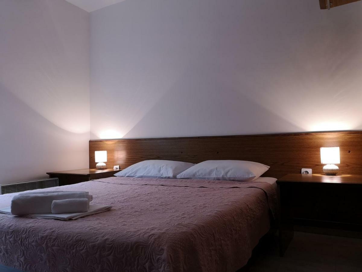 Guest House Tiha Noc Žabljak Buitenkant foto